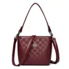 Bolsas Atacado 2026 Novo Estilo Bolsa de Ombro de Luxo para Mães de Meia-Idade, Bolsa Transversal Simples de Grande Capacidade para o Dia a Dia, Dropshipping