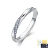 Anillo de Banda Torcida de Plata de Ley S925 con Moissanita para Mujer, Anillo Fino de Diseño de Nicho de Lujo Ligero, Venta al por Mayor Directa de Fábrica