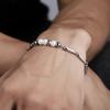 Pulsera de Perlas para Hombre Diamante Acero de Titanio Color Libre Alto Sentido de Gama Accesorios Personalizados Simples de Nicho Accesorios Versátiles de Verano para Mujer