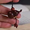 Llavero de calabaza de madera de durazno, colgante pequeño de calabaza personalizado de sándalo, cadena para teléfono, accesorio para bolso, accesorio creativo para hombres y mujeres