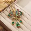 Set de Accesorios de Collar y Pendientes de Pájaro de Diamante Esmaltado Retro Personalizado de Qingdao