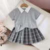 Amazon Traje de estilo universitario europeo y americano de verano para niñas Niños pequeños y medianos Gris Manga corta Falda plisada Nuevo conjunto de dos piezas