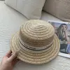 Sombrero de paja de ala ancha relajado para vacaciones de ala plana para mujer de verano multicolor estilo old money Panama sombrero de protección solar para la sombra