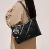Venta al por mayor y Dropshipping de Bolsos de Hombro Acolchados de Cuero, Bolsos Cruzados, Bolsos para el Trabajo y Bolsos Tote de Mujer de Lujo Nuevos y Populares