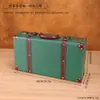 Maleta vintage de couro PU com estrutura de madeira, um conjunto de caixas de armazenamento, usada para vitrines de lojas, adereços de fotografia e fins decorativos