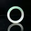 Pulsera de jade blanco y verde mitad y mitad atravesada por hielo, pulsera de jade de cuarcita de color dividido colorido, accesorio de joyería para uso diario de mujer