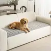 Cojín de sofá apto para mascotas para mascotas del hogar, funda de sofá lavable antideslizante para perros, adecuada para sofás