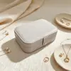 Bolsa portátil para joyas para viajes transfronterizos, caja de almacenamiento de joyas de cuero PU, caja de almacenamiento hecha a mano a prueba de polvo para anillos y pendientes con cuentas