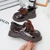 Zapatos de Princesa de Cuero para Niñas 2026 Nuevo Primavera/Otoño Estilo Británico Niñas Mocasines Negros de Suela Suave Zapatos de Cuero de Moda Tendencia
