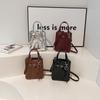 Bolso bandolera para mujer 2025 Nuevo estilo Bolso versátil Simple de hombro Portátil Bolso cuadrado pequeño popular de este año para el trabajo