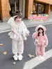 Pijama de invierno para niños, conjunto grueso de manga larga de forro polar coral, conjunto de dos piezas cálido de dibujos animados para niñas, estilo moderno