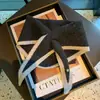 Bufanda Triángulo Tejida en Punto Cruz con Borde Contrastante Estilo Coreano para Mujer, Calentador de Cuello Versátil, Pañuelo Pequeño, Chaleco Pequeño Elegante