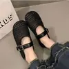 Mules versátiles de estilo francés con suela gruesa y punta cerrada para mujer, para uso exterior en verano, nuevo modelo 2025, sandalias transpirables de malla estilo Birkenstock