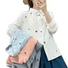 Camisa de Manga Larga de Gasa de Algodón de Doble Capa, Suave, Transpirable y Amigable con la Piel, con Bordado de Hojas Fresco y Sencillo para Mujer, Top Artístico de Algodón Puro Estilo Mori
