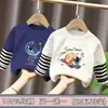 Camiseta de manga longa de algodão puro para meninos, primavera e outono, blusa de outono infantil, novo modelo 2026, base falsa de duas peças para crianças maiores