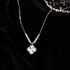 Novo Colar Simples de Prata Esterlina Trevo de Quatro Folhas Gelo Triturado Gargantilha Fashionable de Luxo Leve Corrente para Clavícula para o Trabalho Transmissão ao Vivo Douyin
