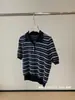 Vibras Casuales y Energéticas~Camisa de Punto Rayada Estilo Polo Retro para Mujer, Top Casual Versátil de Manga Corta 11847