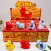Nueva Caja Sorpresa de Caballo Dorado de Dibujos Animados Volando de Cristal Figura Mini Linda de Alto Valor Decoración de Escritorio Modelo de Juguete de Moda