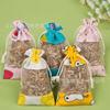 Venta al por mayor de fábrica bolsa de lino impresa con costuras repelente de mosquitos de hoja de moxa bolsa de flores secas de verano bolsa de carbón de bambú bolsa de sachet para el hogar y el coche