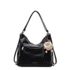 Bolsa de Ombro Único Moda Bolsa de Axila 2025 Verão Versão Coreana Simples Versátil Grande Capacidade Duas Alças Bolsa Tote Tendência para Mulheres