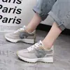 Zapatos de Papá de Cintura Pequeña para Mujer Nuevos Primavera y Verano 2025 Celebridad de Internet Zapatos Casuales de Suela Gruesa para Estudiante Transpirables Deportivos Zapatos Forrest Gump para Mujer