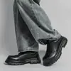 Zapatos de cuero casual de negocios para hombre transfronterizos, zapatos de moda ligeros con patrón, puntera ancha, zapatos de tendencia, zapatos de cuero versátiles de color lavado con suela gruesa