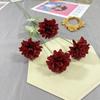 Nuevo material de flor artificial 4 crisantemo bola oriental diseño de salón de bodas escena de hotel decoración floral insertada a mano flor de seda
