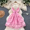 Vestido tipo camisola estampado estilo vacacional francés, femenino, sin espalda, cuello en V verde, cintura ceñida, falda corta de línea A, Colección Otoño 2026