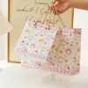 Bolsa de regalo de gatito de dibujos animados, linda bolsa de regalo rosa de conejito de bayas, bolsa de cartón engrosado estilo ins