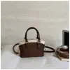 Bolso bandolera personalizado casual y elegante, nuevo bolso pequeño cuadrado de felpa otoño 2026, bolso cruzado simple relajado y a la moda