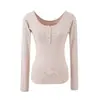 Chegada Nova Outono e Inverno Blusa Básica de Botão no Ombro para Mulheres Gola Meio Aberta Slim Fit Doce e Picante Camada Interna Simples Camiseta de Manga Longa