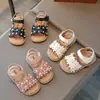 Sandalias para Niñas 2025 Nuevo Verano Estilo Pequeña Fragancia Zapatos de Princesa Suela Suave Zapatos para Niñas Pequeñas Zapatos de Estilo Veraniego
