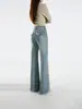 Calça jeans feminina de cor clara, não apertada, levemente alargada, modelo novo 2026, cintura alta, modeladora, perna reta, solta, calça boca de sino com barra desfiada