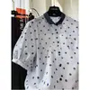Camisa coreana de manga corta con cuello, súper popular y rejuvenecedora, para mujer, top de algodón a lunares súper elegante para el verano