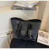 Bolsa Tote Grande Capacidade Feminina 2026 Outono/Inverno Nova Elegante Bolsa de Ombro Bolsa para Estudante Universitário Aula Trabalho Bolsa de Braço