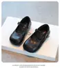Zapatos de Cuero para Niñas Zapatos Individuales para Bebé 2026 Nuevo Estilo de Otoño Suela Suave Zapatos de Princesa para Niña Pequeña Zapatos Infantiles Negros Elegantes