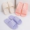 Venta al por mayor de zapatillas casuales sencillas de goma EVA y plástico para mujer, zapatillas de baño de verano para interiores, chanclas, sandalias