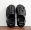 Zapatos con Agujeros para Uso Exterior para Hombre Verano 2024 Nuevos Zapatos Deportivos Chanclas Sandalias Antideslizantes para Conducir para Hombres y Mujeres