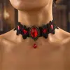 Best seller transfronterizo estilo gótico gargantilla de encaje negro, moda sexy europea y americana pulsera de flor de rosa con rubí brillante para mujer
