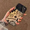 Funda Negra de Marca Moderna con Insignia Cromada Adecuada para iPhone 17, Apple 16 Pro Max, Cool 15, Estilo Moderno 14