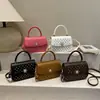 Comércio Exterior Estilo Europeu e Americano Studded com Strass Texturizado 2026 Simples Tendência Moda Minimalista Bolsa Transversal de Mão Ombro Pequena Quadrada