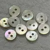 Botão de Madrepérola Mini 7,5MM Dois Furos Botão de Concha Natural Botões Feitos à Mão DIY Roupas de Boneca Botões Decorativos