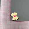 Nueva Serie Médica Transfronteriza Accesorios de Pegamento Suave Hebilla de Zapato Accesorios para el Cabello Insignia Broche Pin Decoración DIY para Ropa