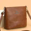 Nueva colección de principios de otoño: bolso tipo cubo retro, un bolso de hombro/bandolera elegante y versátil de gran capacidad para mujeres de mediana edad, perfecto para mamás