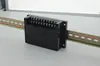 Caja para Controlador PLC Montado en Riel Modelo 14-24Abs, Material Plástico Nuevo, Resistente al Polvo para Entornos Industriales