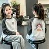 Ropa Interior de Felpa para Niñas Otoño Invierno Ropa Elegante Niña Cálido Bebé Se Puede Usar Afuera Niños Medianos y Grandes Camiseta de Manga Larga con Bloques de Color