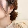 Aretes de alta gama Vintage Barroco aretes de perlas de aspecto elevado s925 nicho invierno popular aretes de moda combinables