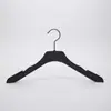 Perchas de plástico para tiendas de ropa, especializadas para tiendas de ropa deportiva y de mujer, perchas antideslizantes mate de alta gama, pinzas para pantalones sin costuras para hombre