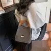 Bolsa Pequena Transversal de Celular de Luxo Nicho Primavera e Verão para Mulheres 2026 Nova Bolsa Saco Off-White Bolsa de Mão Super Popular