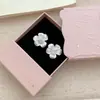 Brincos de Tarraxa Flor de Fada Super 2026 para Mulheres Dopamina Doce Elegante Simples Temperamento Versátil Nicho Vibrante Brinco de Fada